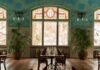 Nancy, stolica secesji: art nouveau w architekturze, witrażach i meblach, które zmieniły mieszczańskie wnętrza Secesyjna restauracja w Nancy z witrażami i eleganckimi zdobieniami